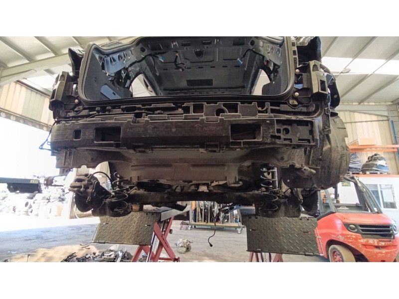 Recambio de refuerzo paragolpes trasero para jeep avenger fh1 referencia OEM IAM 0000052202166  