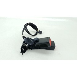 ENGANCHE CINTURON TRASERO CENTRAL 6403512000 