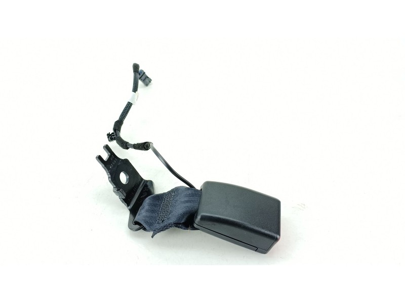 Recambio de enganche cinturon trasero izquierdo para jeep avenger fh1 referencia OEM IAM 6403513CC / 0000735769582  
