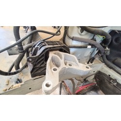 SOPORTE MOTOR DERECHO 9824324880 