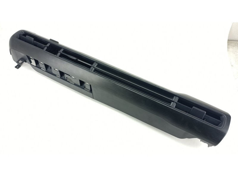 Recambio de aireador central para jeep avenger fh1 referencia OEM IAM 7357711650  