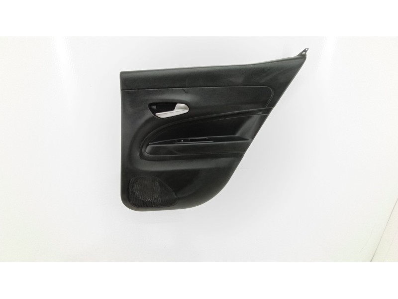 Recambio de guarnecido puerta trasera derecha para jeep avenger fh1 referencia OEM IAM 7357709330  