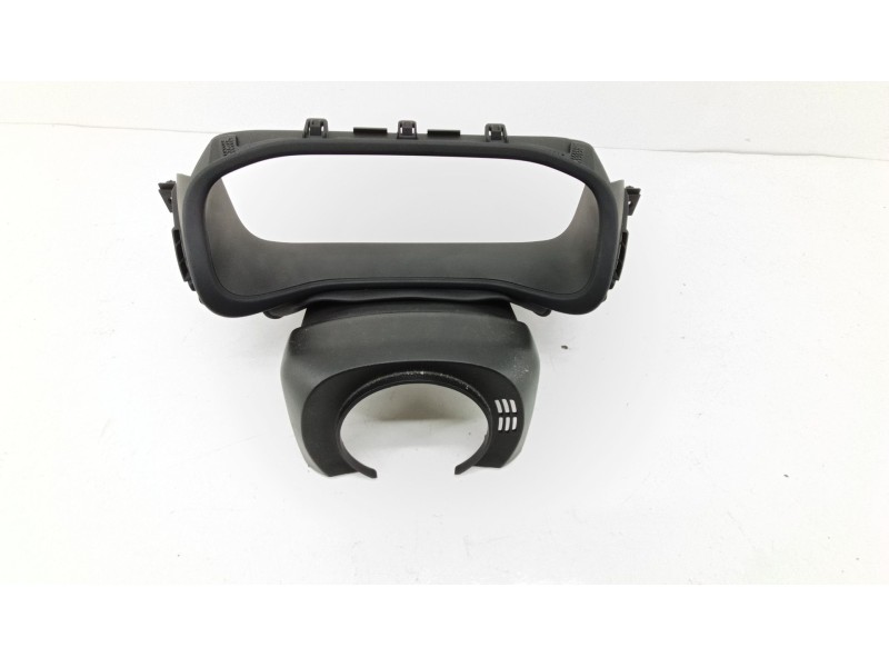 Recambio de embellecedor salpicadero para jeep avenger fh1 referencia OEM IAM 7357953090  
