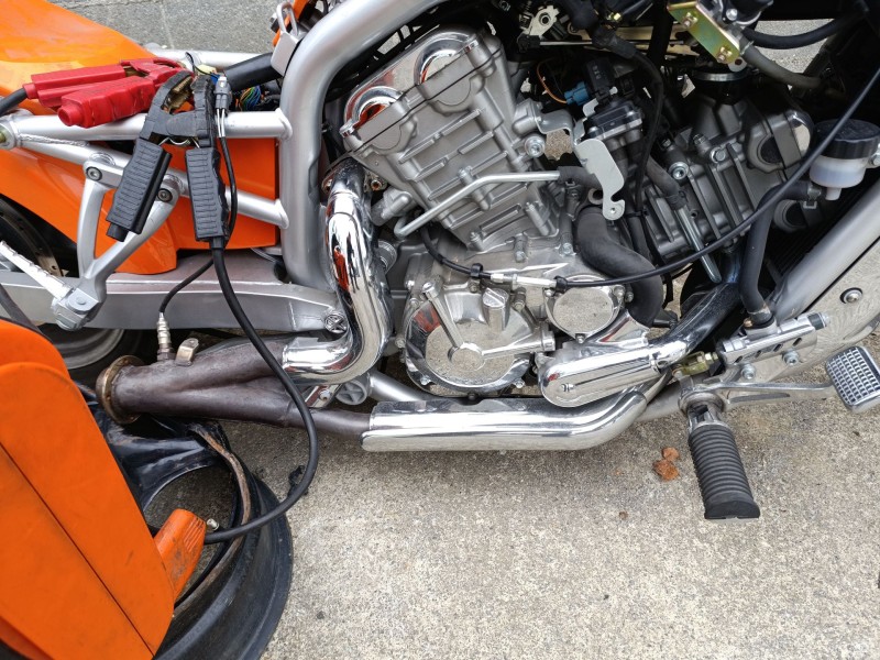Recambio de colector escape para hyosung aquila aquila 650 referencia OEM IAM   