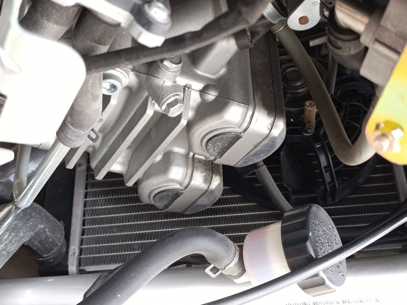 Recambio de radiador agua para hyosung aquila aquila 650 referencia OEM IAM   