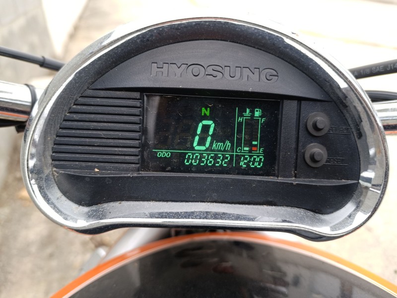 Recambio de cuadro instrumentos para hyosung aquila aquila 650 referencia OEM IAM   