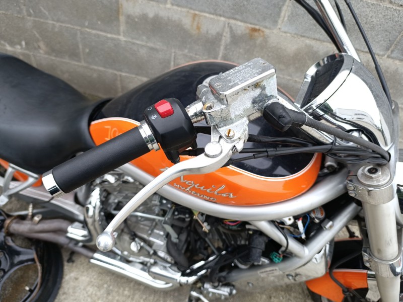 Recambio de freno de tambor para hyosung aquila aquila 650 referencia OEM IAM   