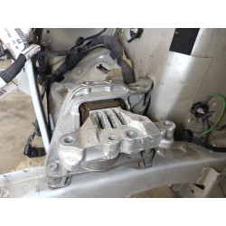 SOPORTE MOTOR DERECHO SU001A7942 