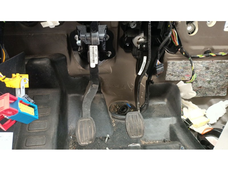 Recambio de pedal embrague para toyota proace furgoneta (mdz_) 1.5 d4d (mdz1) referencia OEM IAM SU001A6788  