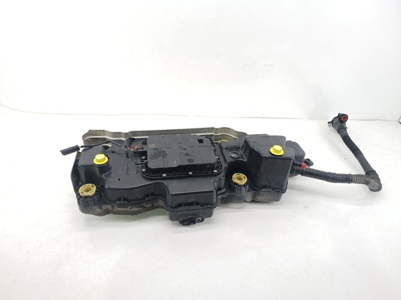 Recambio de deposito adblue para peugeot boxer furgoneta 2.0 bluehdi 130 referencia OEM IAM 9818716680  