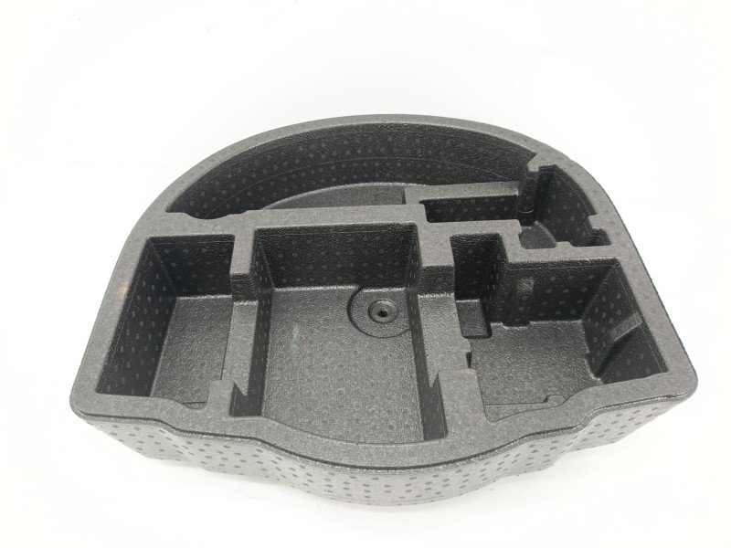 Recambio de neumatico repuesto para toyota yaris (_p21_, _pa1_, _ph1_) 1.5 hybrid (mxph10) referencia OEM IAM 64993K0050  