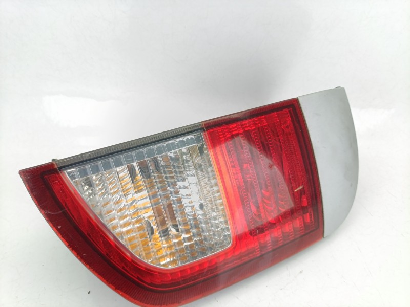 Recambio de piloto trasero derecho para ssangyong kyron 2.0 xdi 4x4 referencia OEM IAM 8360209101  