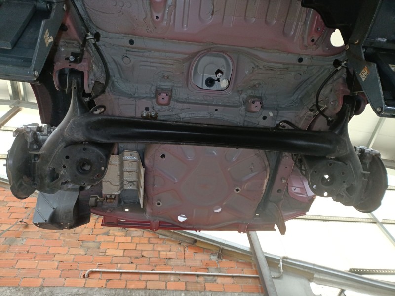 Recambio de puente trasero para toyota yaris (_p21_, _pa1_, _ph1_) 1.5 hybrid (mxph10) referencia OEM IAM 42110K0030  