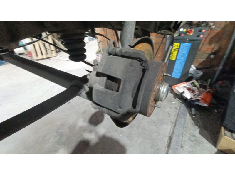 Recambio de pinza freno trasera izquierda para peugeot boxer furgoneta 2.0 bluehdi 130 referencia OEM IAM 77366667  