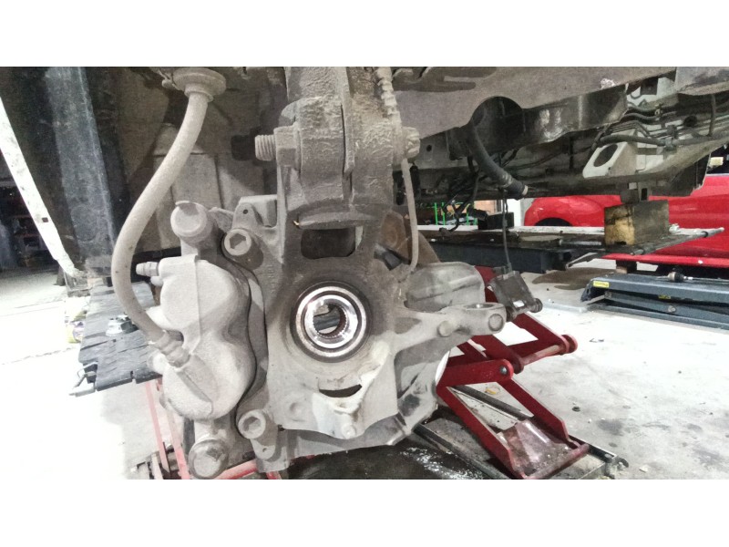 Recambio de mangueta delantera derecha para peugeot boxer furgoneta 2.0 bluehdi 130 referencia OEM IAM 1690531580  