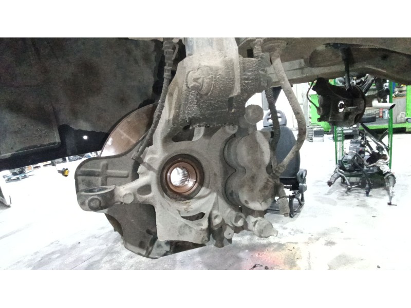 Recambio de mangueta delantera izquierda para peugeot boxer furgoneta 2.0 bluehdi 130 referencia OEM IAM 1690531480  