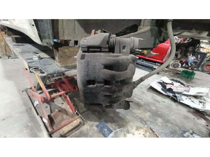 Recambio de pinza freno delantera derecha para peugeot boxer furgoneta 2.0 bluehdi 130 referencia OEM IAM 4401J9  