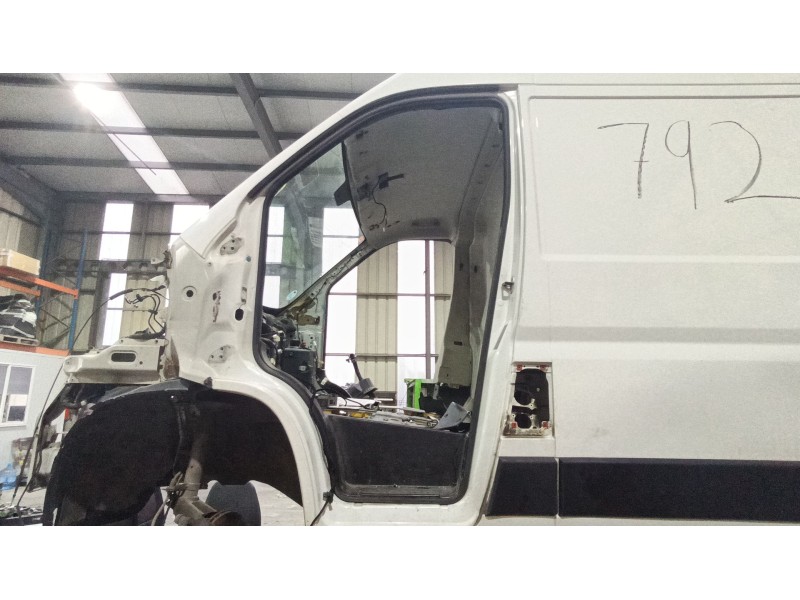 Recambio de gomas contorno puerta para peugeot boxer furgoneta 2.0 bluehdi 130 referencia OEM IAM   