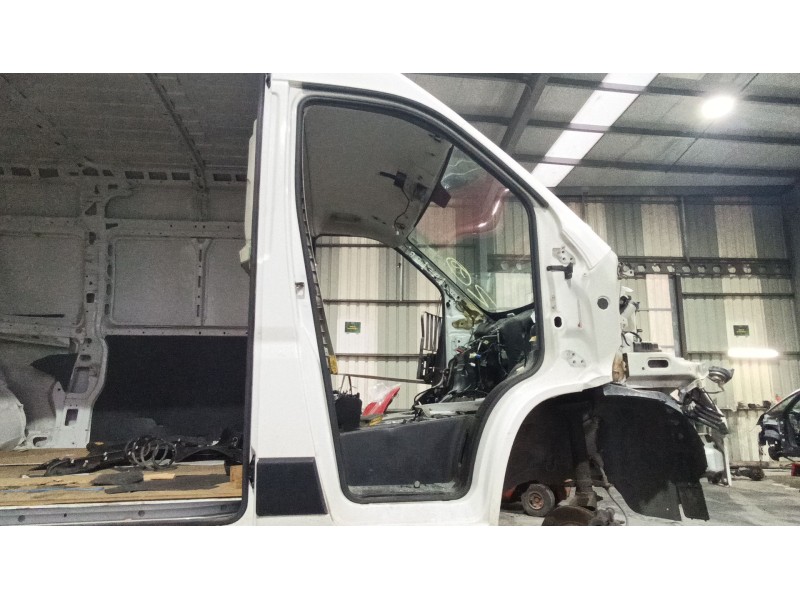 Recambio de gomas contorno puerta para peugeot boxer furgoneta 2.0 bluehdi 130 referencia OEM IAM   