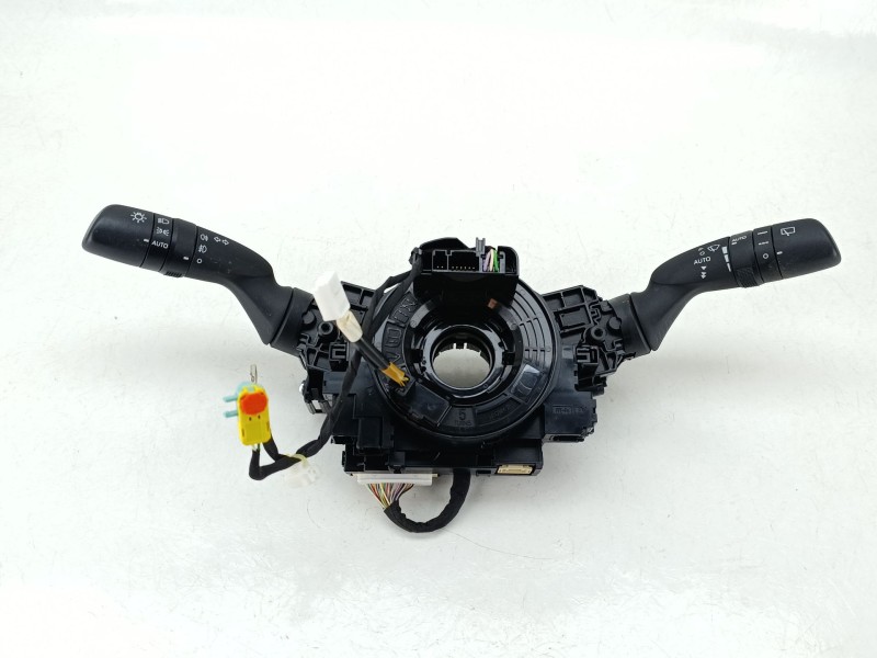 Recambio de mando multifuncion para toyota yaris (_p21_, _pa1_, _ph1_) 1.5 hybrid (mxph10) referencia OEM IAM 8431902010  