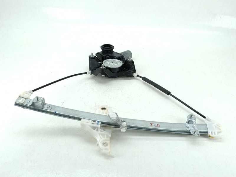 Recambio de elevalunas trasero derecho para toyota yaris (_p21_, _pa1_, _ph1_) 1.5 hybrid (mxph10) referencia OEM IAM 69830K0010