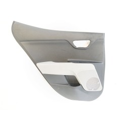 GUARNECIDO PUERTA TRASERA IZQUIERDA 83310H8510 