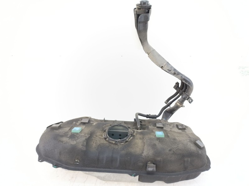Recambio de deposito combustible para kia stonic (yb) 1.0 t-gdi eco-dynamics+ referencia OEM IAM 31100H8620  