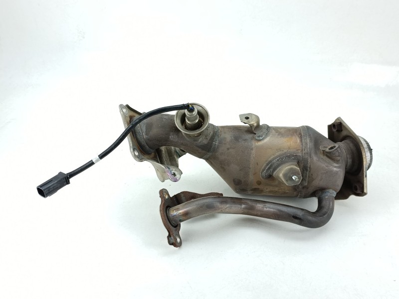 Recambio de catalizador para toyota yaris (_p21_, _pa1_, _ph1_) 1.5 hybrid (mxph10) referencia OEM IAM 17140F3010  