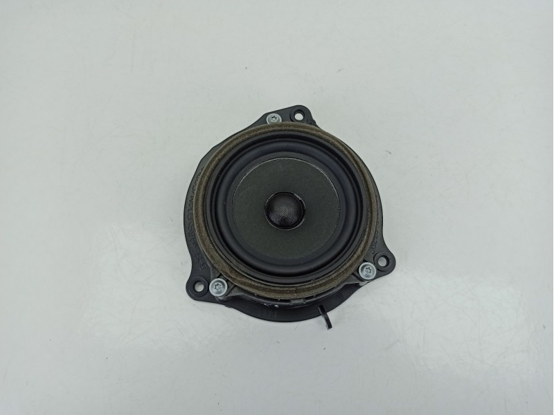 Recambio de subwoofer para bmw x1 (f48) sdrive 18 d referencia OEM IAM 9274700  