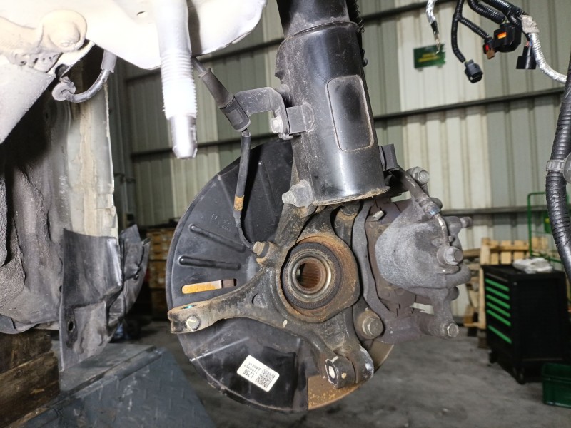 Recambio de mangueta delantera izquierda para kia stonic (yb) 1.0 t-gdi eco-dynamics+ referencia OEM IAM 51715H8000  