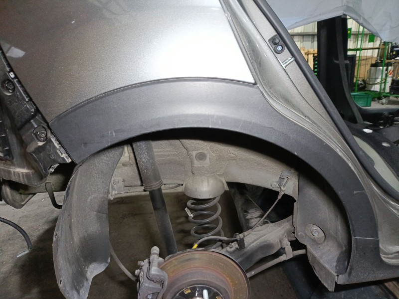 Recambio de aletin trasero derecho para kia stonic (yb) 1.0 t-gdi eco-dynamics+ referencia OEM IAM   