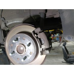 PINZA FRENO TRASERA IZQUIERDA 582130U000 