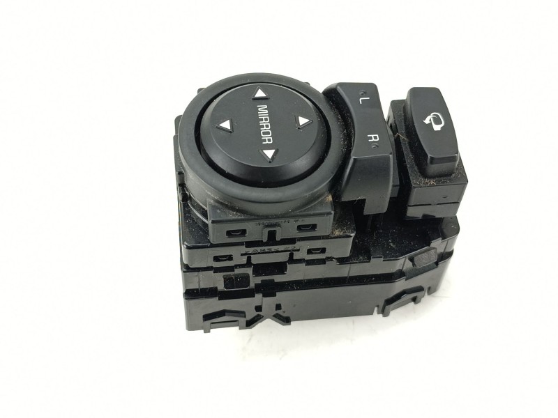 Recambio de mando retrovisor para kia stonic (yb) 1.0 t-gdi eco-dynamics+ referencia OEM IAM 4D64801160  