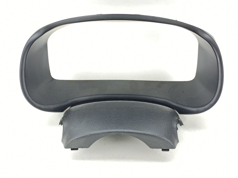 Recambio de moldura para kia stonic (yb) 1.0 t-gdi eco-dynamics+ referencia OEM IAM 84831H8AD0  