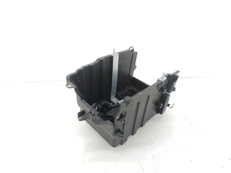 Recambio de soporte bateria para ford puma (j2k, cf7) 1.0 ecoboost referencia OEM IAM L1BB10723BB  