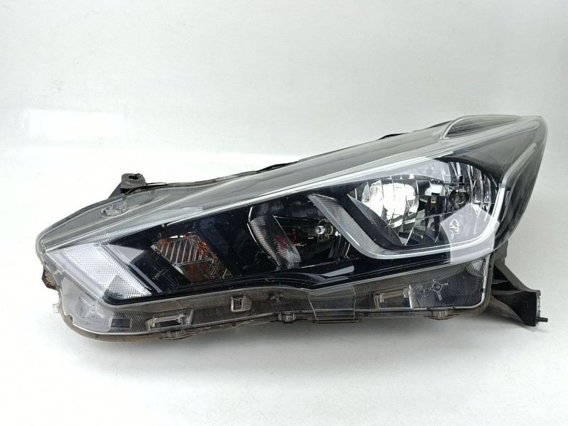 Recambio de faro izquierdo para nissan micra v (k14) 1.0 dig-t 117 referencia OEM IAM 260605FA0A  