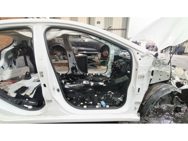 Recambio de gomas contorno puerta para nissan micra v (k14) 1.0 dig-t 117 referencia OEM IAM   