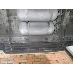 REFUERZO PARAGOLPES TRASERO 7C0804665F 