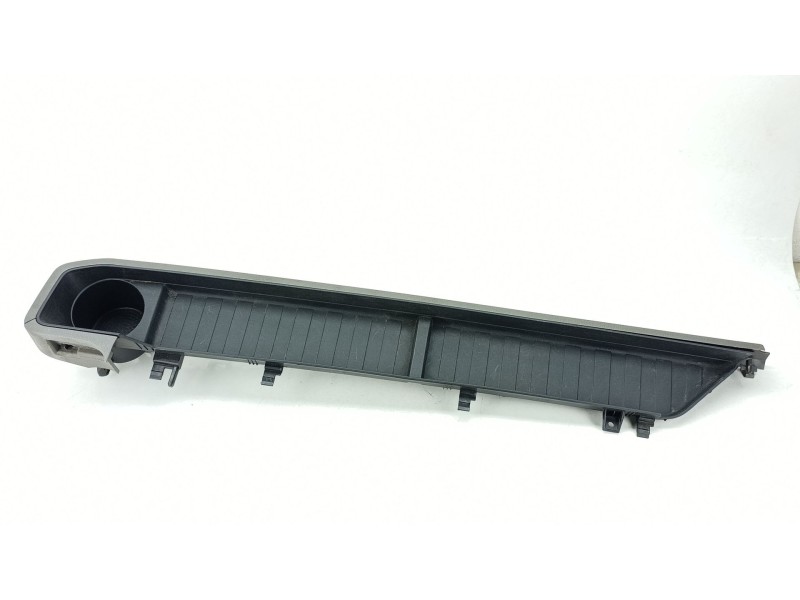 Recambio de moldura para volkswagen crafter furgoneta (sy_, sx_) 2.0 tdi referencia OEM IAM 7C1858338B  