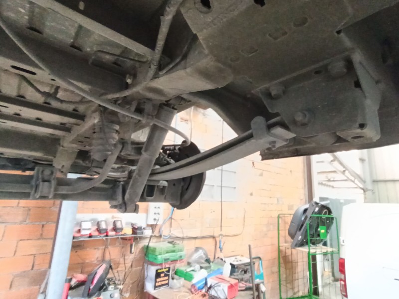 Recambio de ballesta trasera para opel movano b furgoneta (x62) 2.3 cdti fwd (fv) referencia OEM IAM 95509152  