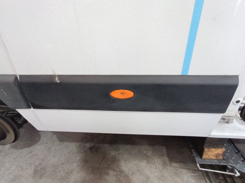 Recambio de moldura para opel movano b furgoneta (x62) 2.3 cdti fwd (fv) referencia OEM IAM 93197648  