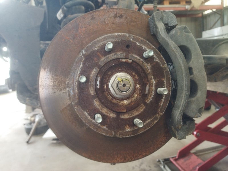 Recambio de disco de freno delantero izquierdo para ford ranger (tke) 2.0 ecoblue 4x4 referencia OEM IAM   