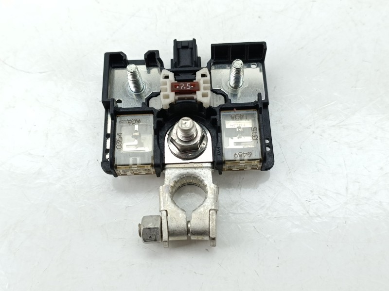 Recambio de caja reles / fusibles para toyota rav 4 iv (_a4_) 2.5 hybrid (ava42_) referencia OEM IAM 9098205063  