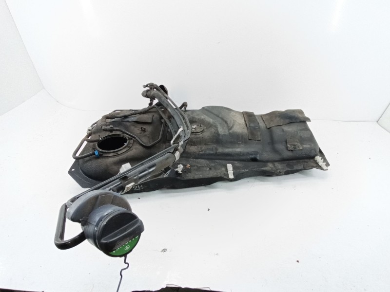 Recambio de deposito combustible para toyota rav 4 iv (_a4_) 2.5 hybrid (ava42_) referencia OEM IAM 7700142290  