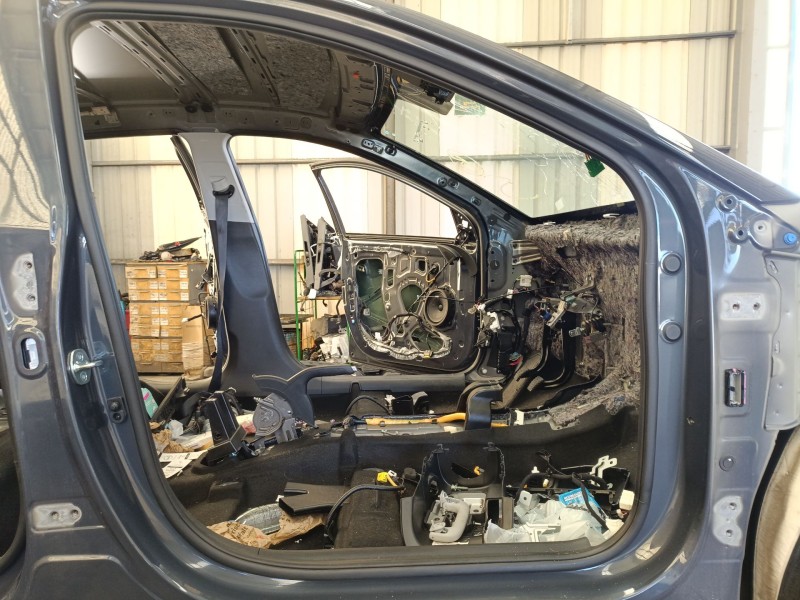 Recambio de gomas contorno puerta para hyundai i20 iii (bc3, bi3) 1.2 referencia OEM IAM   