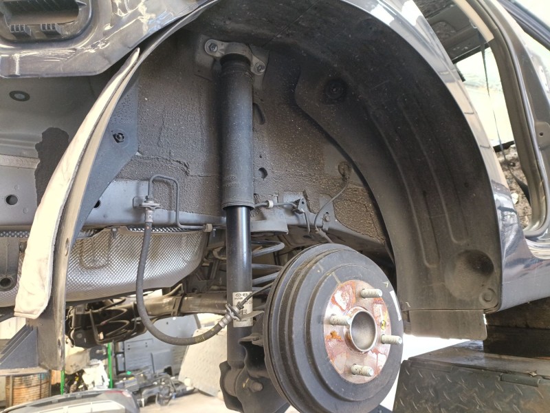 Recambio de amortiguador trasero derecho para hyundai i20 iii (bc3, bi3) 1.2 referencia OEM IAM 55300Q0AA0  