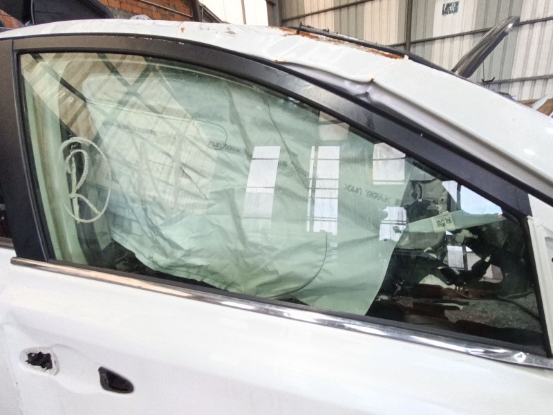 Recambio de luna delantera derecha para toyota rav 4 iv (_a4_) 2.5 hybrid (ava42_) referencia OEM IAM 6810142190  