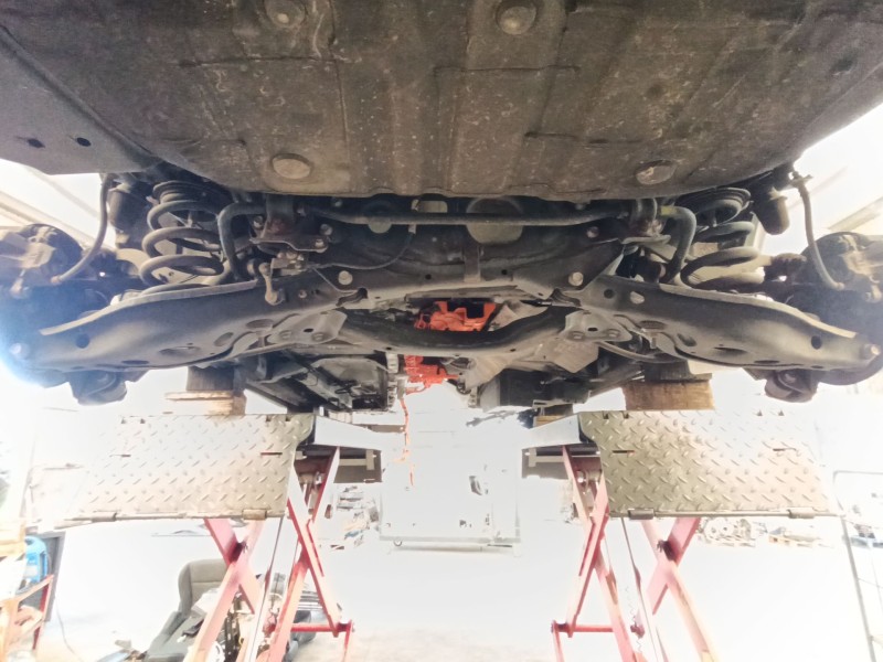 Recambio de puente trasero para toyota rav 4 iv (_a4_) 2.5 hybrid (ava42_) referencia OEM IAM 5120648060  