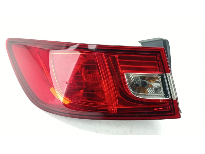 Recambio de piloto trasero izquierdo para renault clio iv (bh_) 1.5 dci 75 referencia OEM IAM 265553752R  