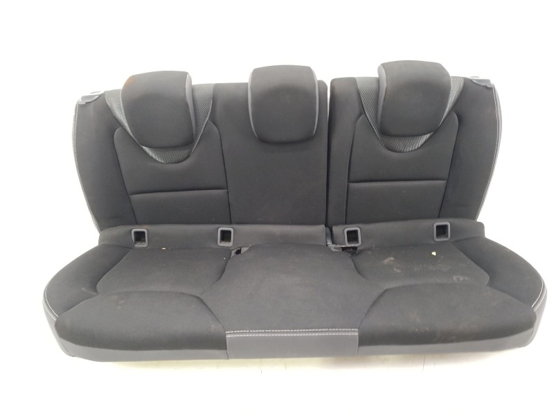 Recambio de asientos traseros para renault clio iv (bh_) 1.5 dci 75 referencia OEM IAM 8201321312  